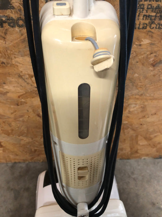 SV-60 Haan Steam Vacuum with Pads