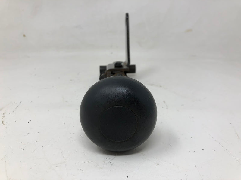 02444800 Ariens Rod + Knob