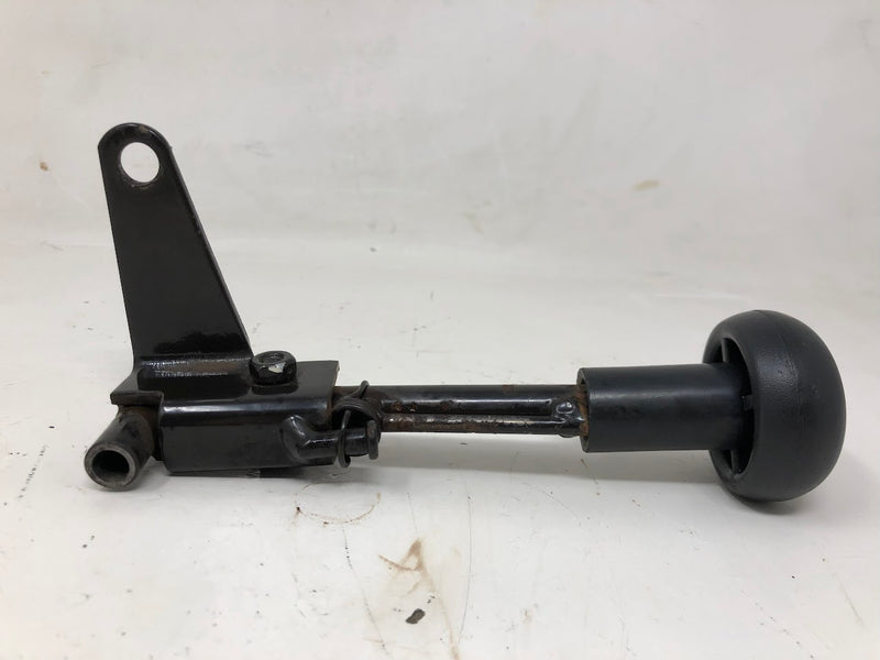 02444800 Ariens Rod + Knob