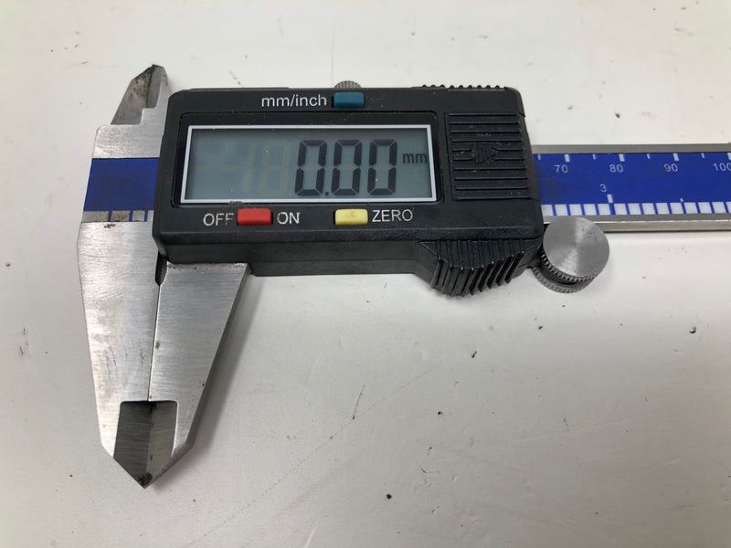 MCAL6A Blue-Point 0-150mm Digital Caliper + Case