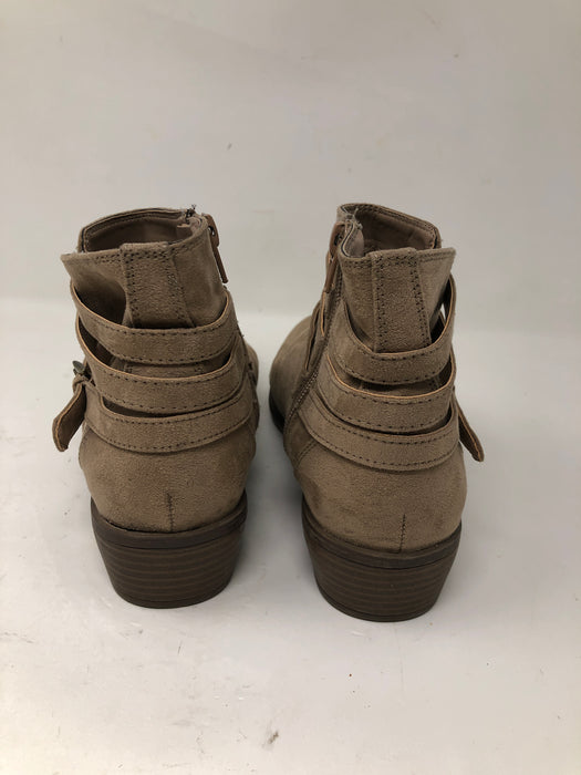 Justfab Roca Style Size 7 Ankle Boot