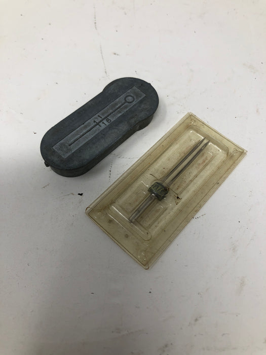 160977 Singer Sewing Machine Attachments for Class 306  Machines