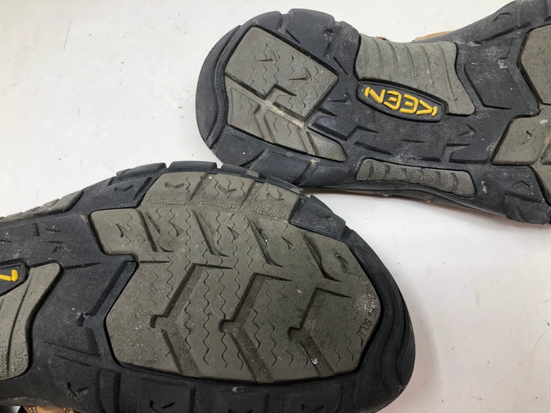 Keen Newport Leather Men's Sandals - Size 10 - Excellent Condition