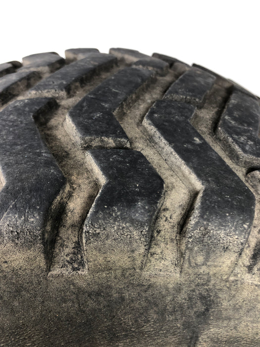 20X10-8 Carlisle Super Turf Riding Mower Rear Wheel & Tire Assembly