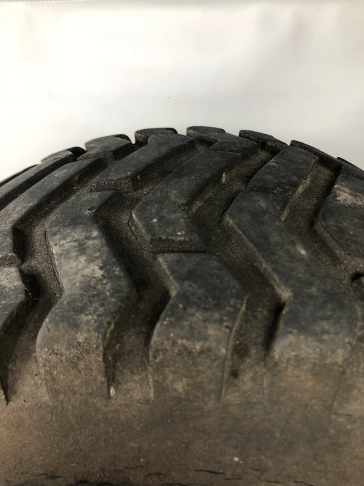 20X10-8 Carlisle Super Turf Riding Mower Rear Wheel & Tire Assembly.
