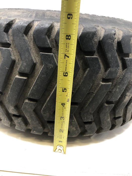 20X10-8 Carlisle Super Turf Riding Mower Rear Wheel & Tire Assembly.