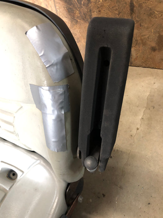 110-0446 Toro Seat & Frame Assembly