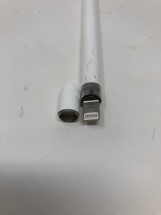 A1603 Apple Pencil (1st Generation) with USB-Lightning Charging Adapter + Extra Tip