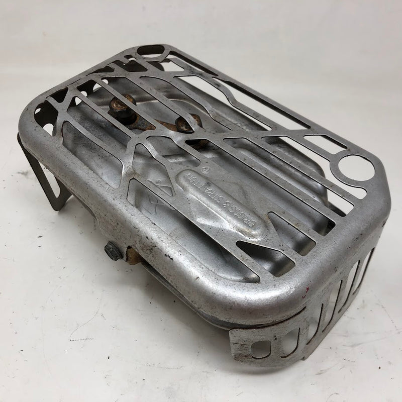 798940 Briggs & Stratton Muffler + Guard