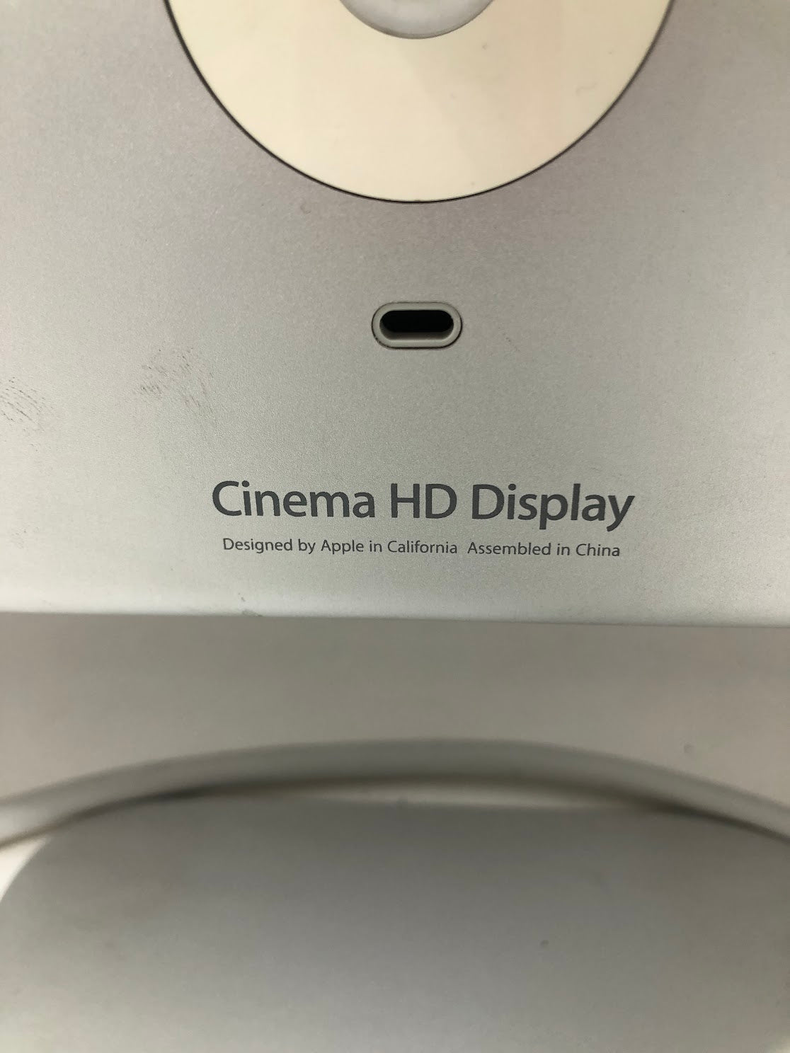 A1082 Apple Cinema 23