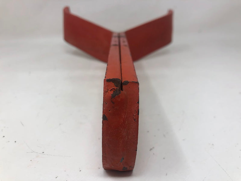 06813 MTD Wheel Bracket