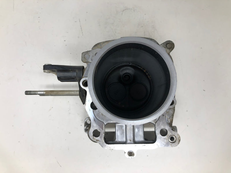 12100-Z9M-000 Honda Cylinder
