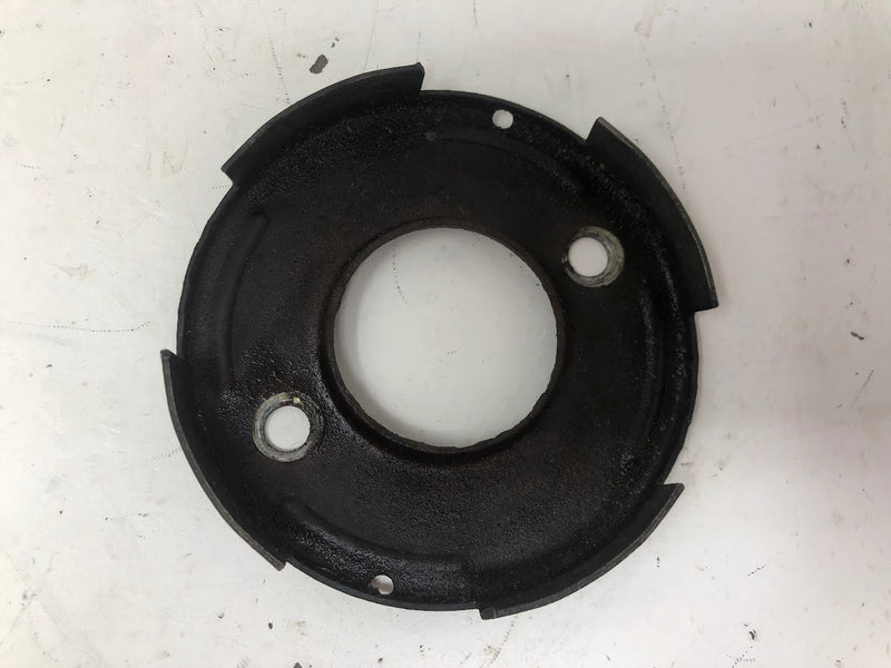 692527 Briggs & Stratton Rotating Screen + Fan Retainer