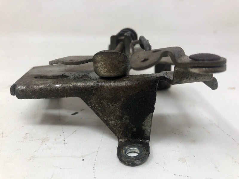 691366 Briggs & Stratton Control Bracket