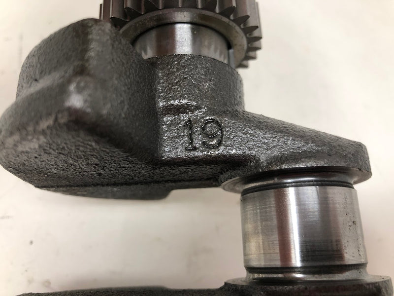 593495 Briggs & Stratton Crankshaft