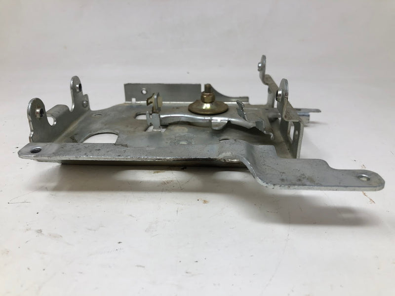793108 Briggs & Stratton Control Bracket