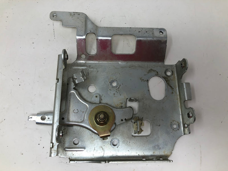 793108 Briggs & Stratton Control Bracket