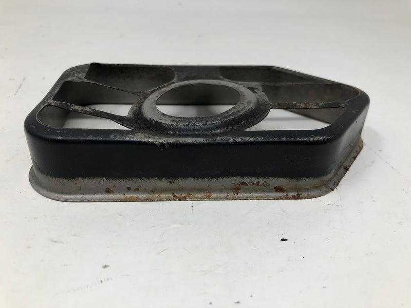 698472 Briggs & Stratton Air Cleaner Housing Assembly