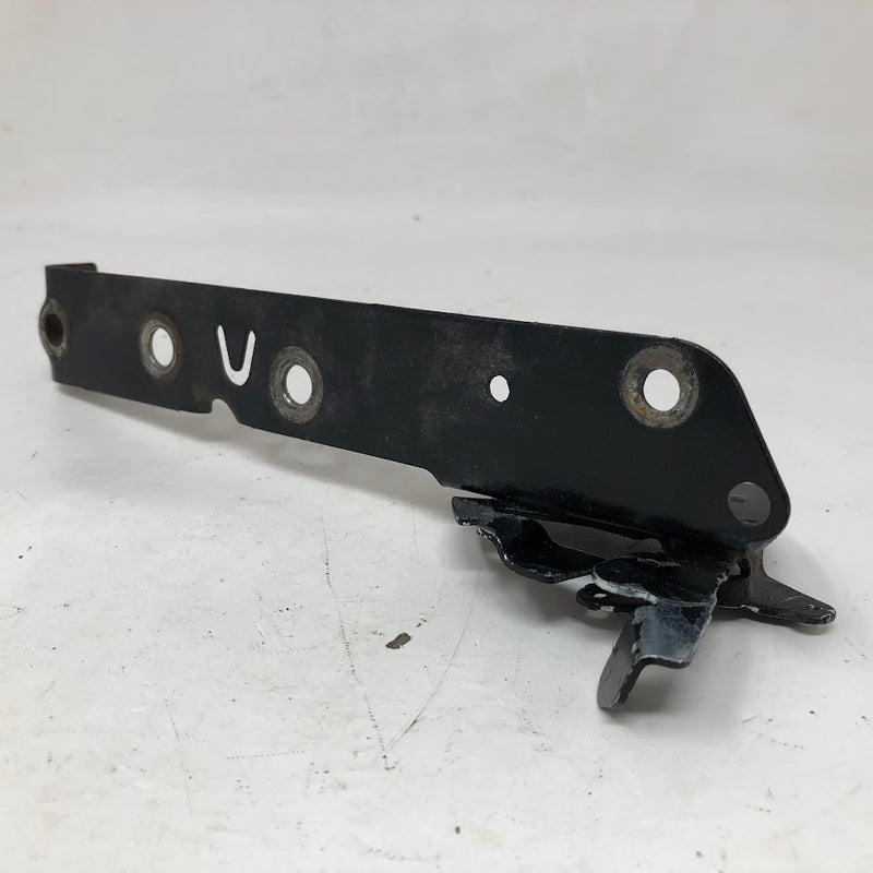 691446 Briggs & Stratton Control Bracket