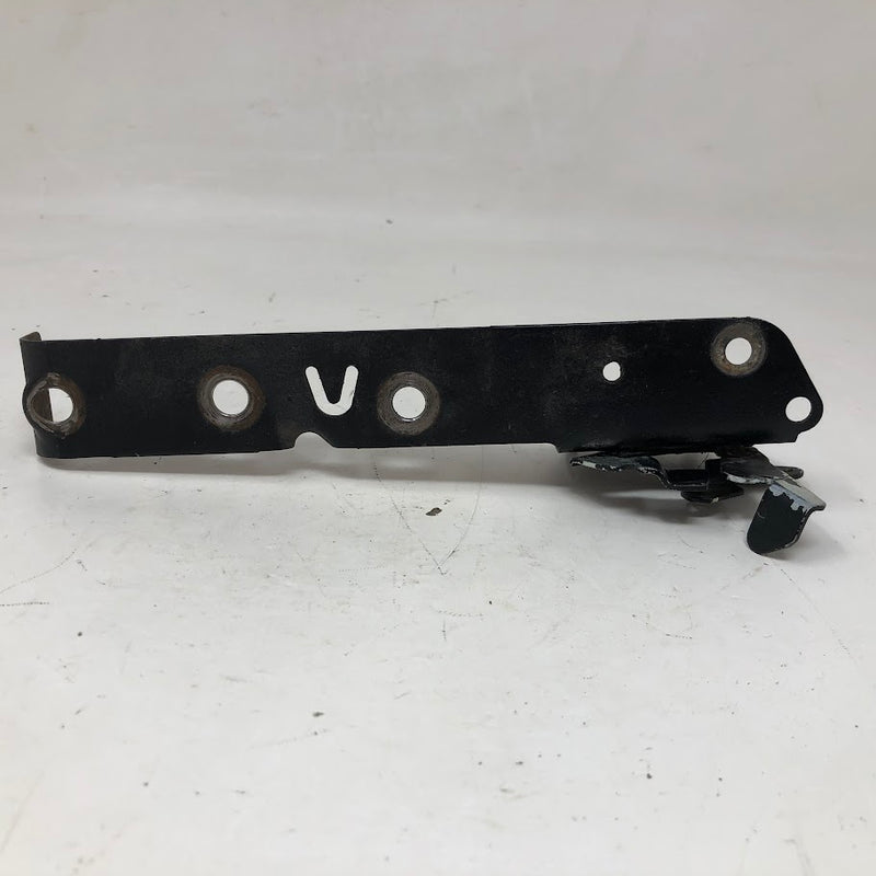 691446 Briggs & Stratton Control Bracket