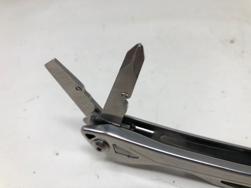 Leatherman Sidekick Multitool - Stainless Steel - Great Condition