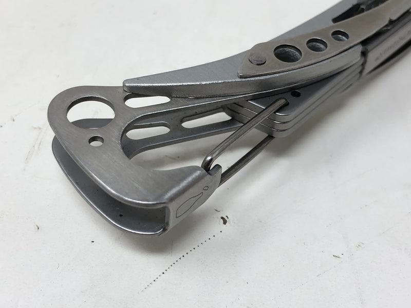 Leatherman Skeletool Multitool - Stainless Steel - Very Good Condition