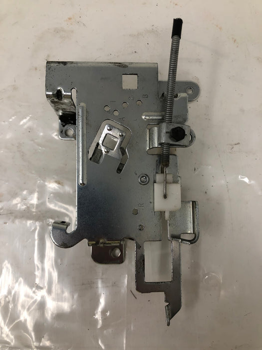 597209 Briggs & Stratton Control Bracket