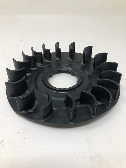 796623 Briggs & Stratton Flywheel + Fan + Cup