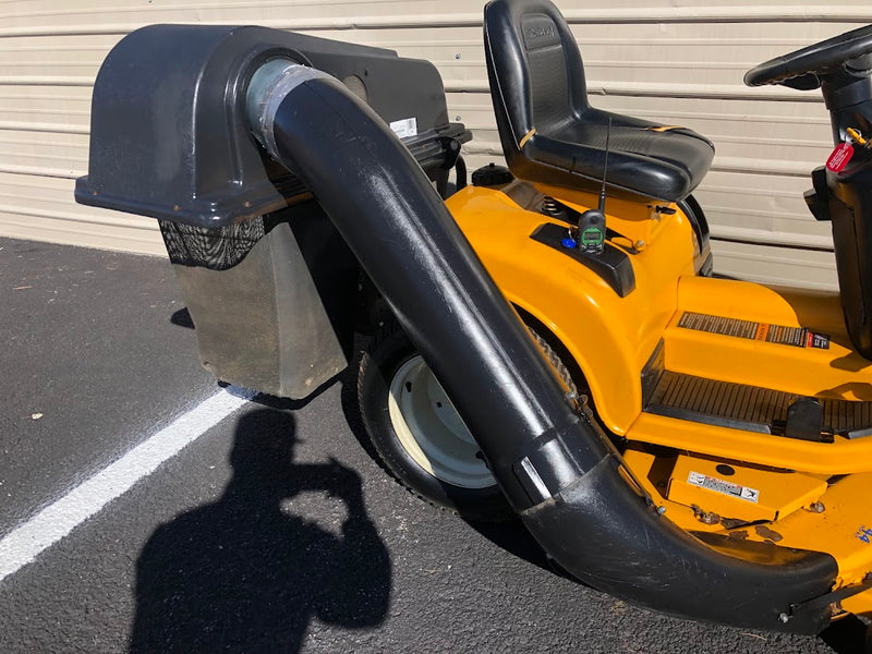 GT2186 Cub Cadet 44" V-Twin Riding Tractor + Twin Bagger Kit - Used