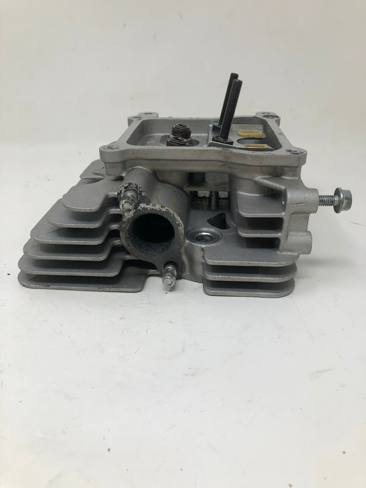 136-7892 Toro LH Cylinder Head + Valve Cover