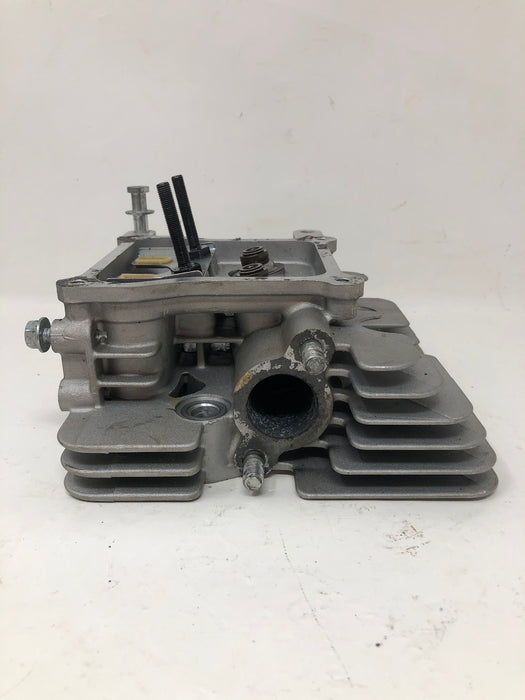 136-7891 Toro RH Cylinder Head + Valve Cover
