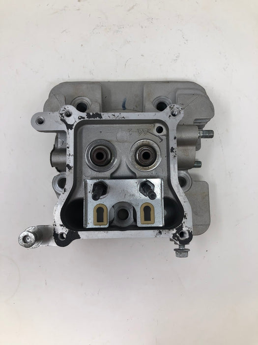 136-7891 Toro RH Cylinder Head + Valve Cover