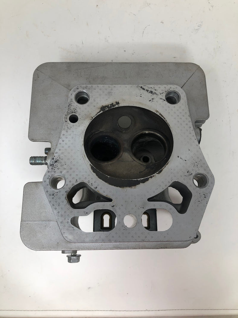 136-7891 Toro RH Cylinder Head + Valve Cover