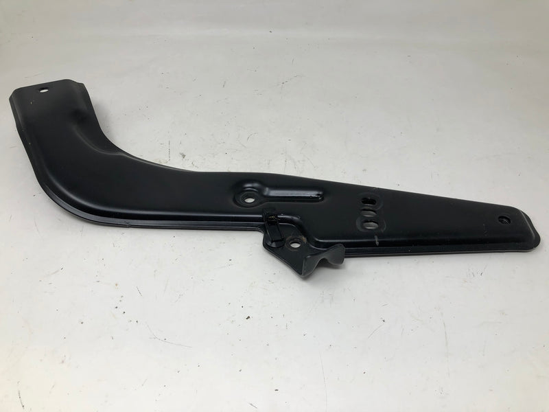 53130-VH7-K00ZA Honda RH Handle Stay Bracket