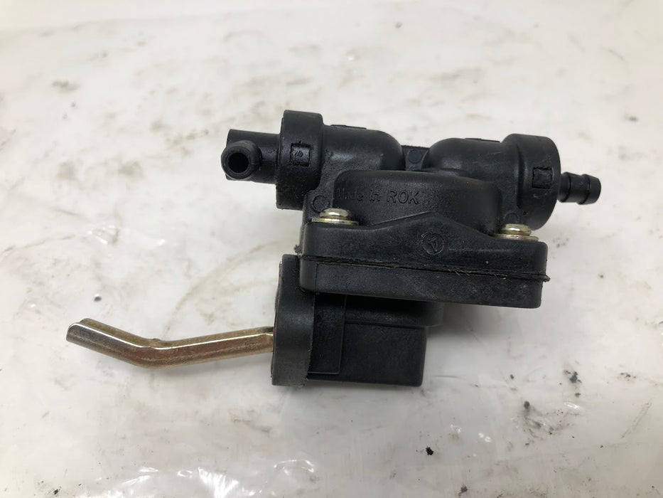 52 55901-S Kohler Fuel Pump