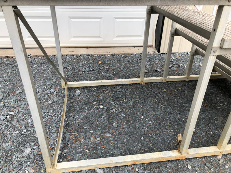 Silver-top Aluminum Stair System & Landing Unit