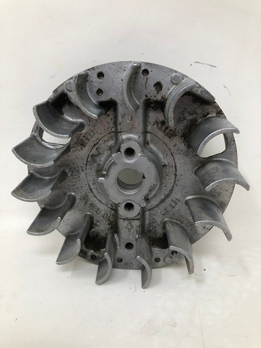 590544 Briggs & Stratton Flywheel