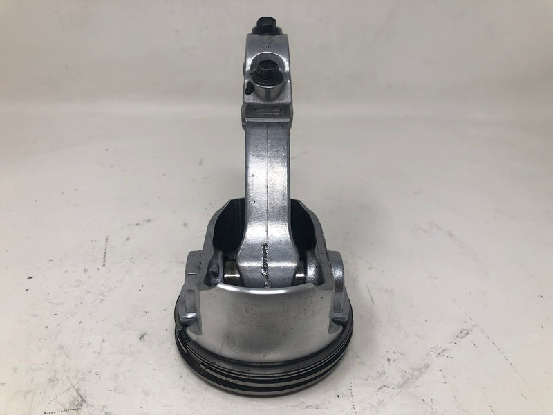 499424 Briggs & Stratton Connecting Rod + Piston Assembly