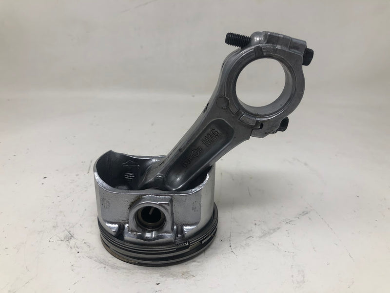 499424 Briggs & Stratton Connecting Rod + Piston Assembly