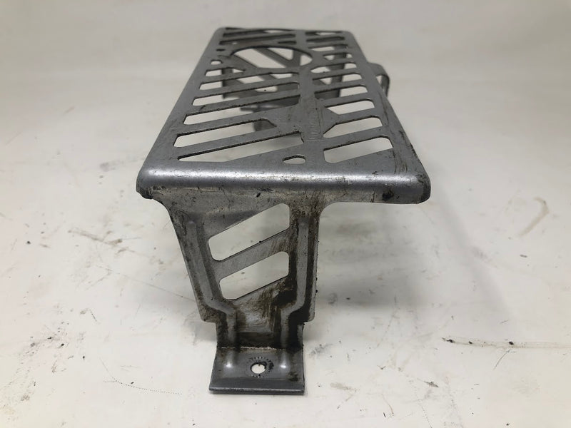 697590 Briggs & Stratton Muffler + Guard