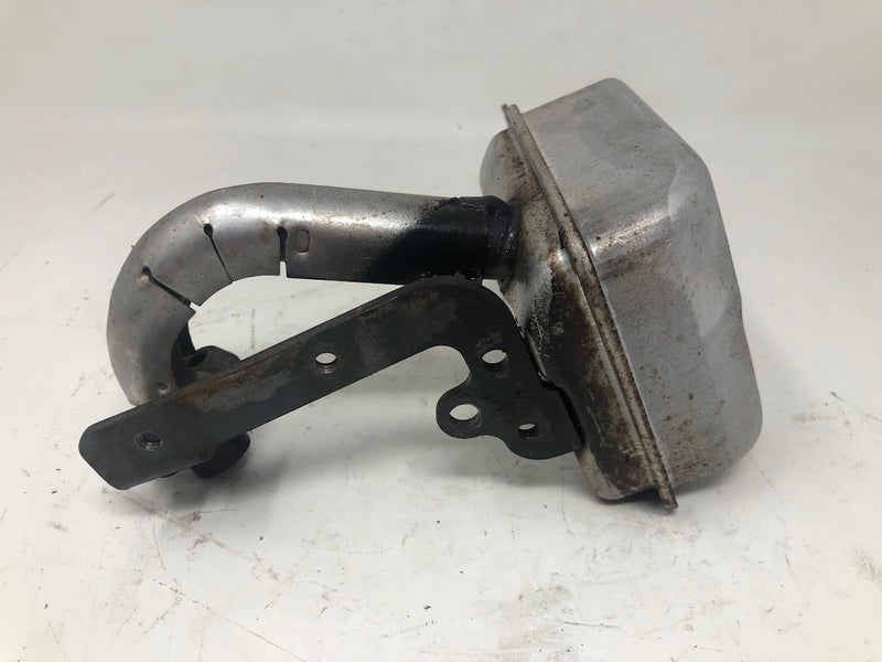 697590 Briggs & Stratton Muffler + Guard