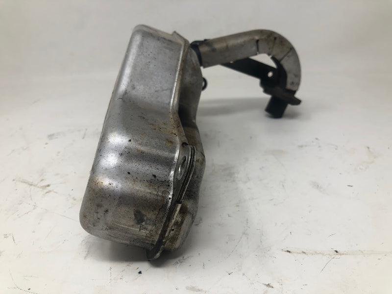 697590 Briggs & Stratton Muffler + Guard