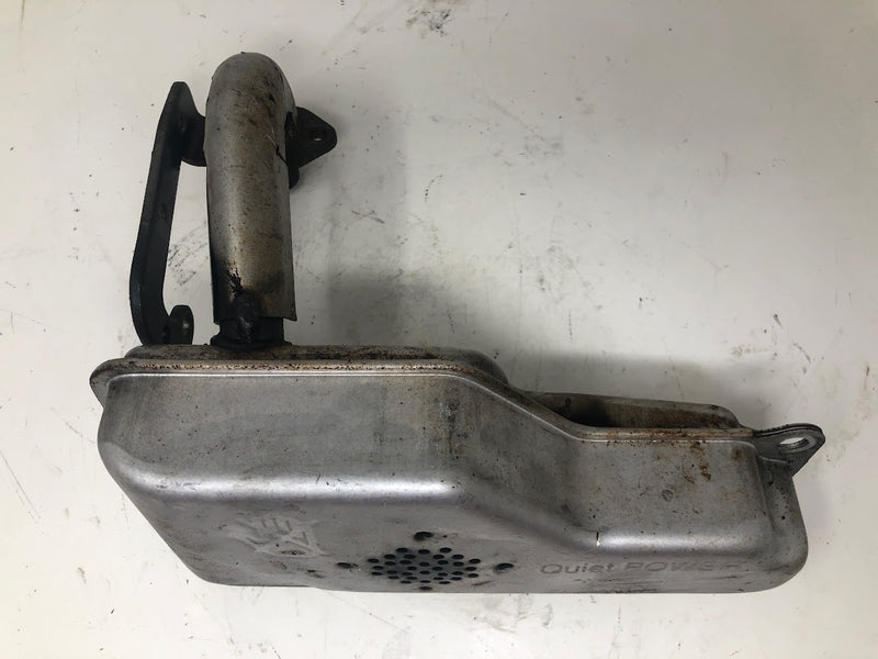 697590 Briggs & Stratton Muffler + Guard