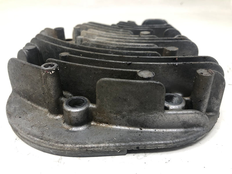 493458 Briggs & Stratton Cylinder Heads (2)