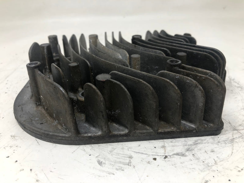 493458 Briggs & Stratton Cylinder Heads (2)