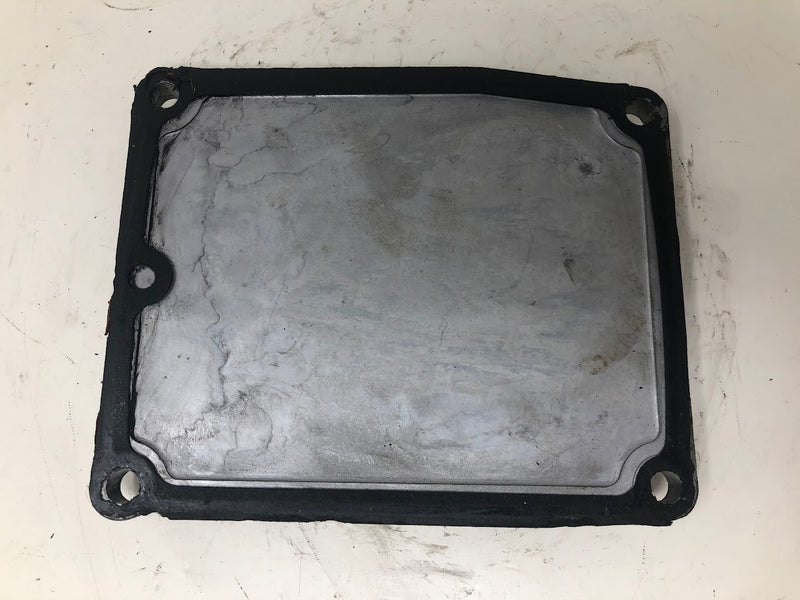 495901 Briggs & Stratton Crankcase Cover