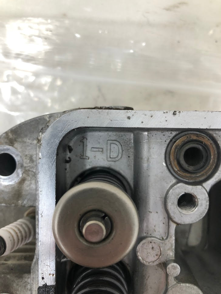 809200 Briggs & Stratton V-Twin Cylinder Head