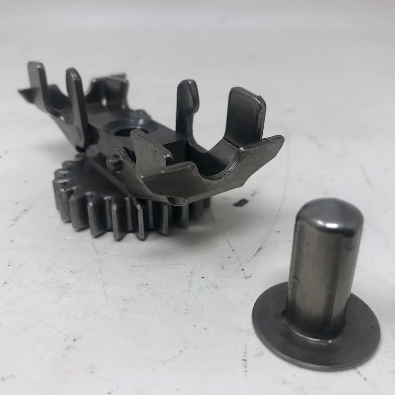 394348 Briggs & Stratton Governor Gear