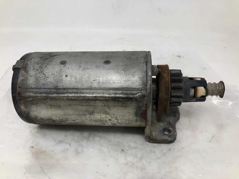 398892 Briggs & Stratton V-Twin Starter Motor Assembly