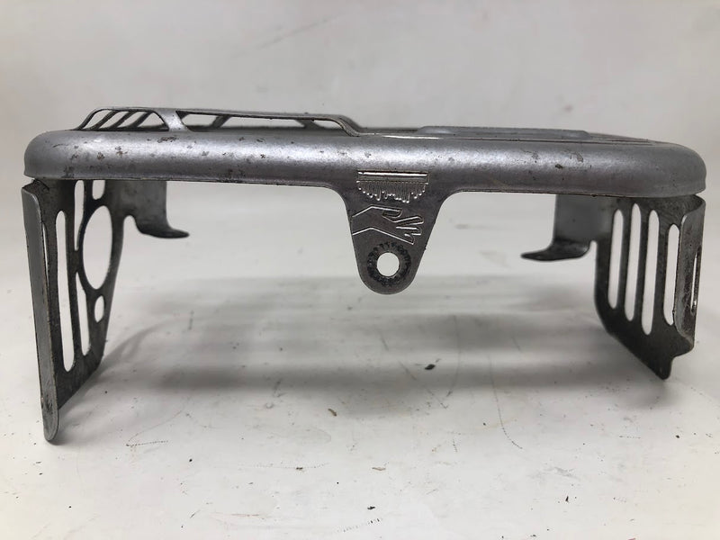 593411 Briggs & Stratton Muffler + Guard